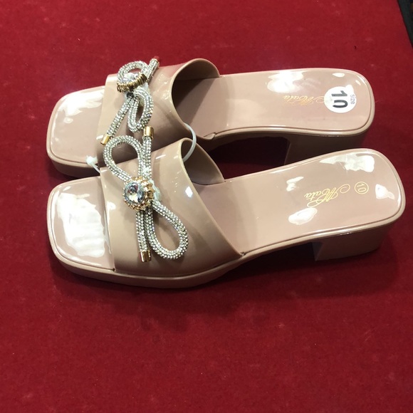 New arrival - Picture 2 of 8